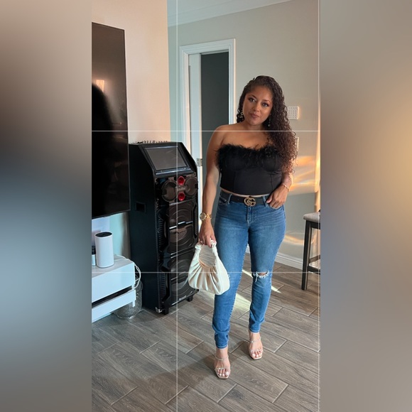 Meet your Posher, Sarah - Picture 4 of 17